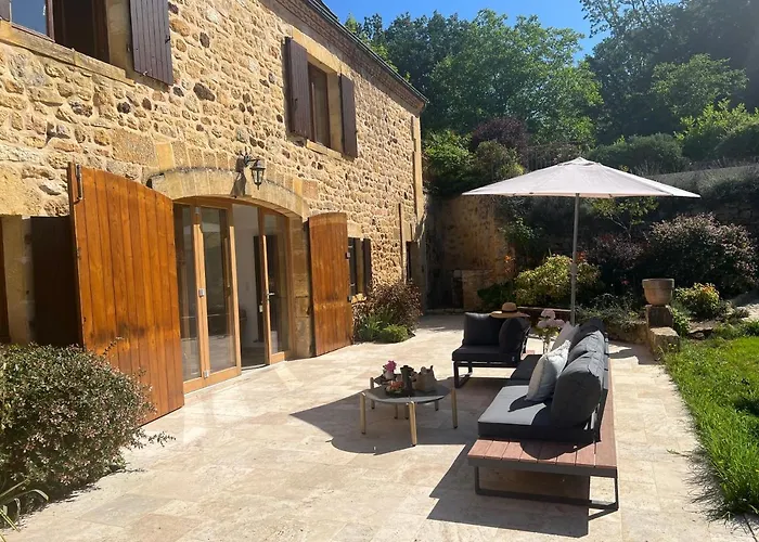 Le Clos Saint 5 Etoiles *